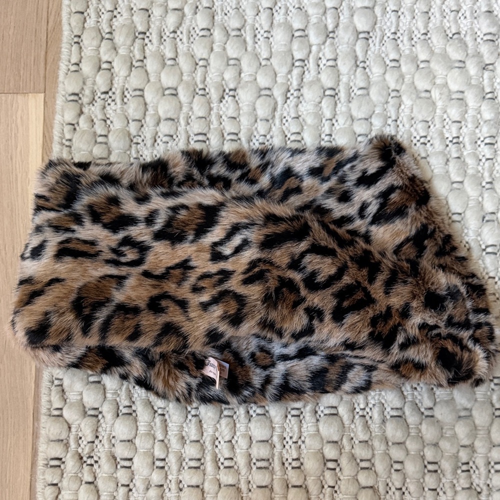 Juicy Couture Animal Print Faux Fur Scarf/Shawl